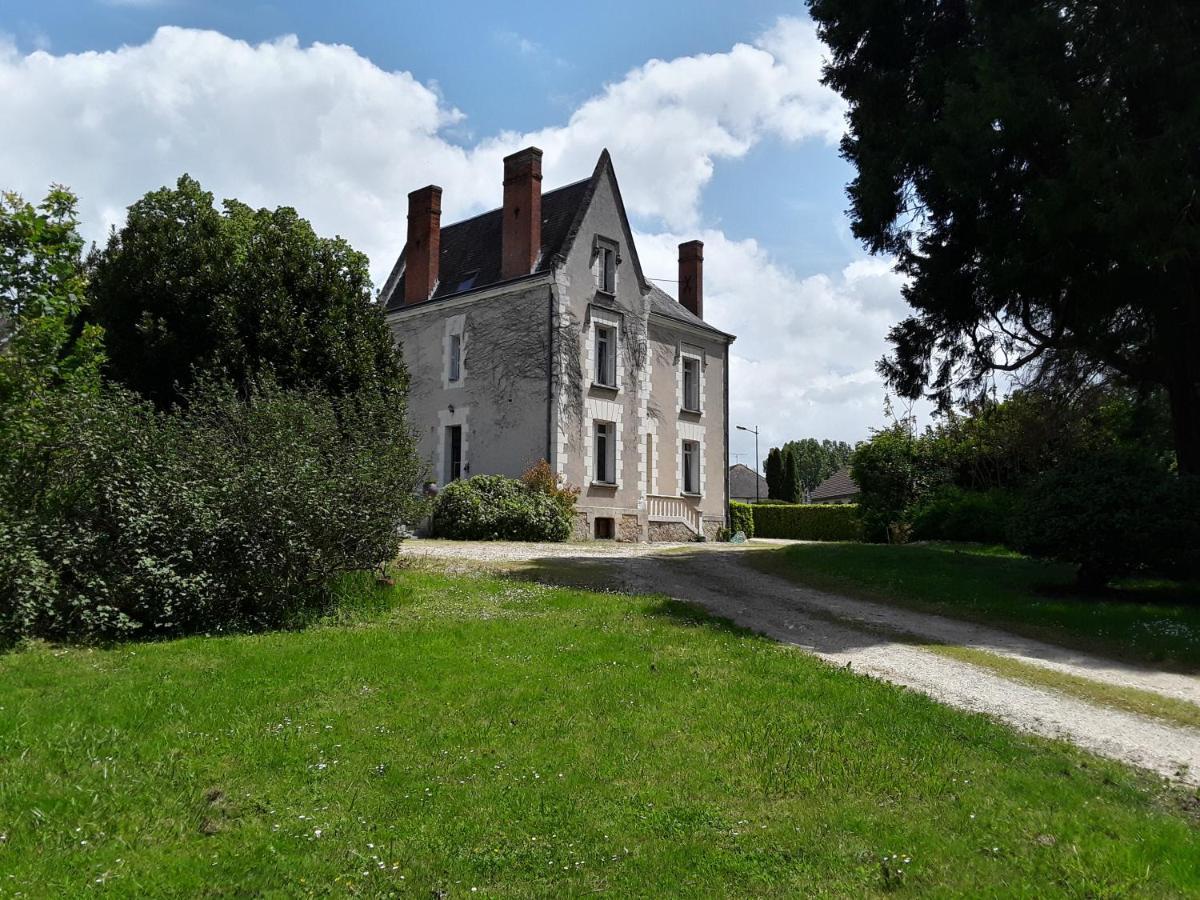 Chantoiseau Ligueil Экстерьер фото